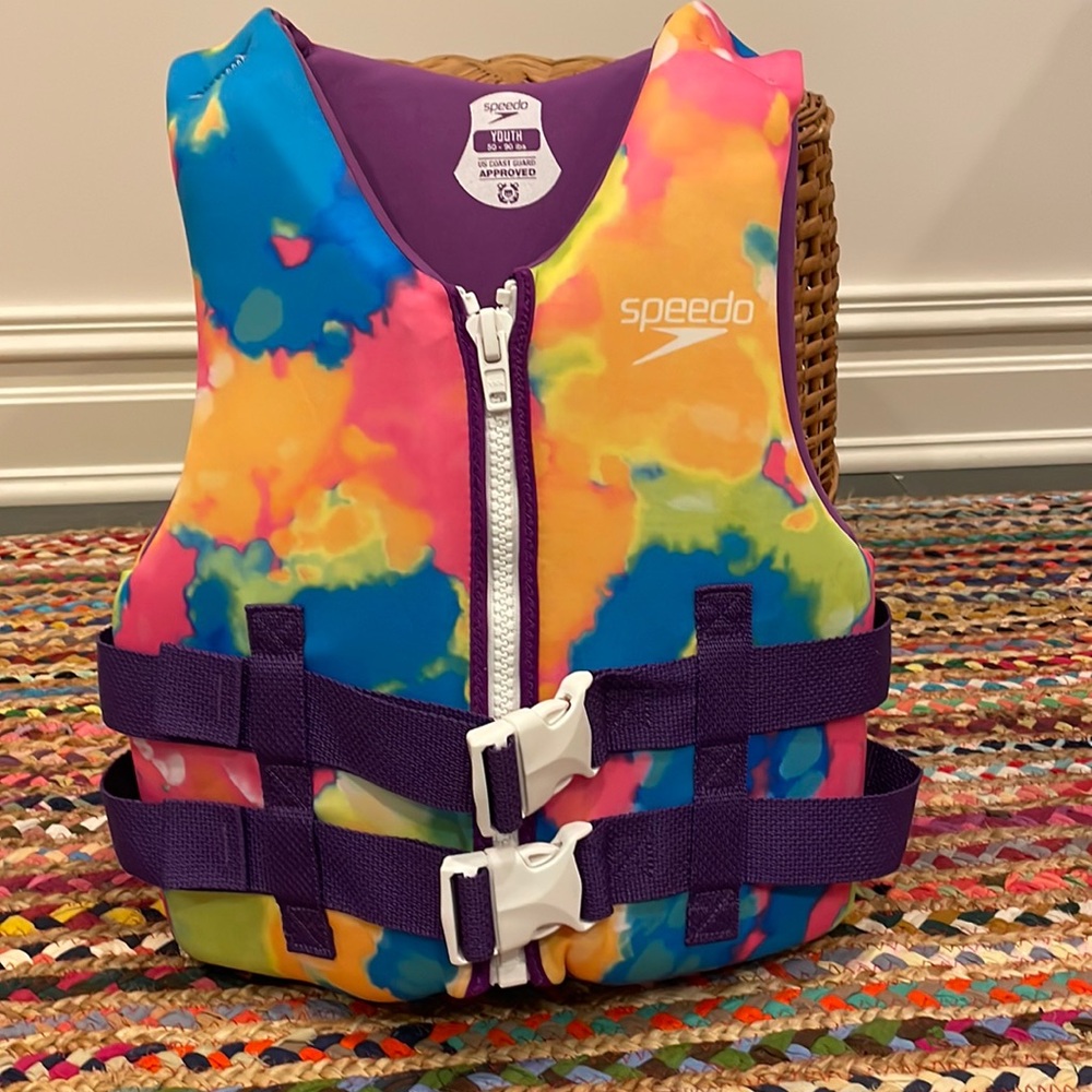 Speedo Colorful Life Jacket, 50-90 pounds.